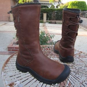 KEEN DRY WATERPROOF LEATHER  9.5 OIL RESIS BOOTS